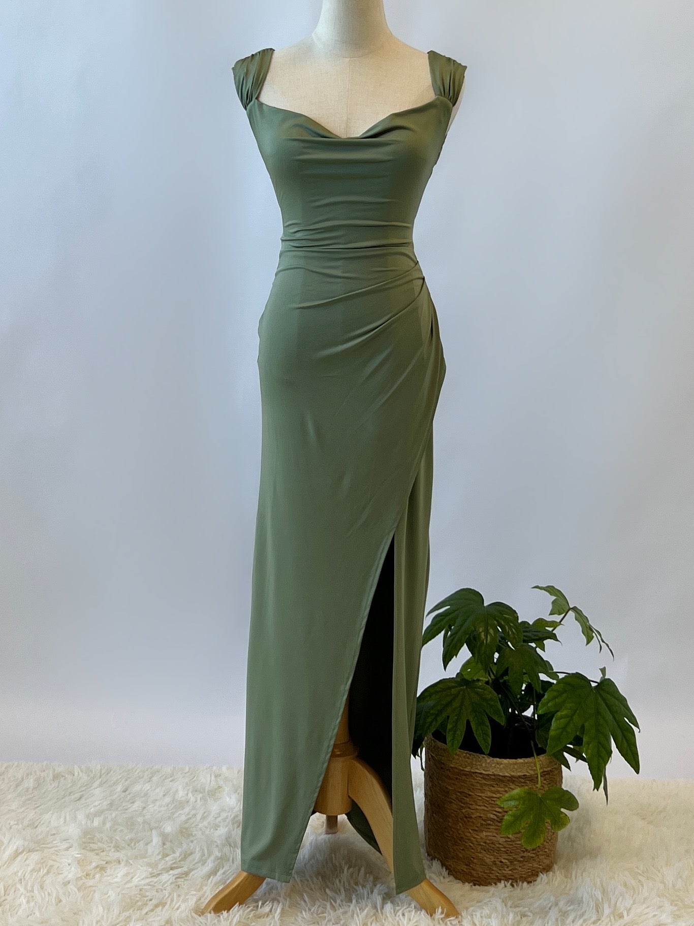 Lana Maxi Dress