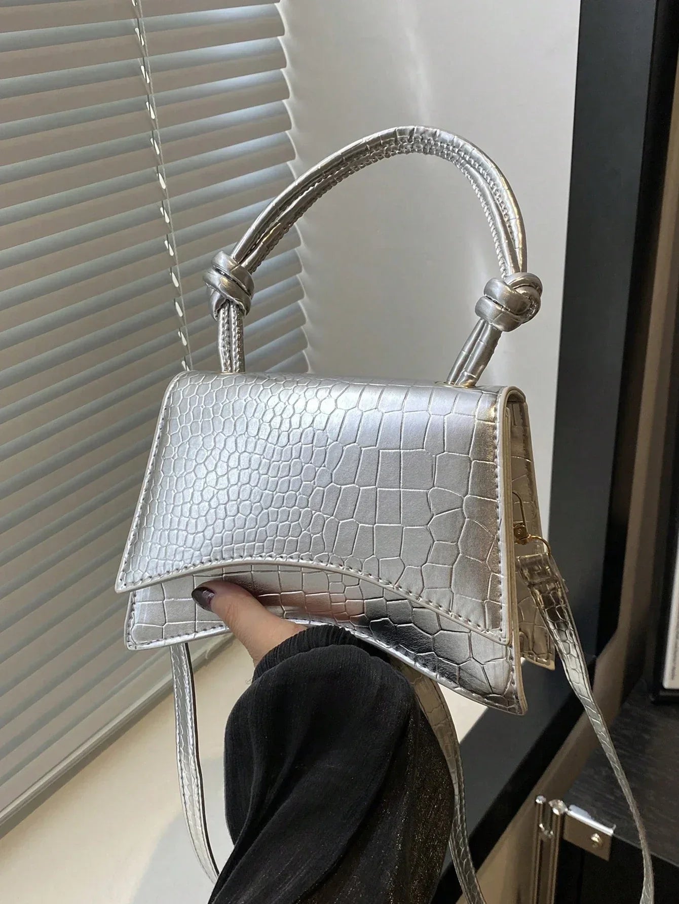 Nathalia - Curved Crossbody Bag