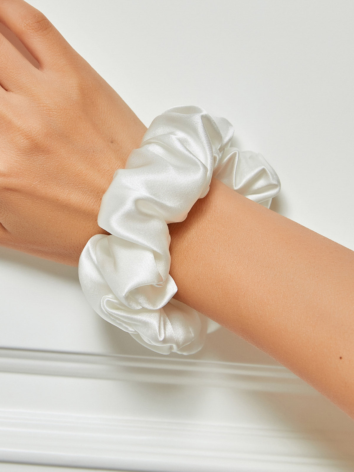 Midnight Silk Hair Scrunchies (3.5 cm) - ZuZu