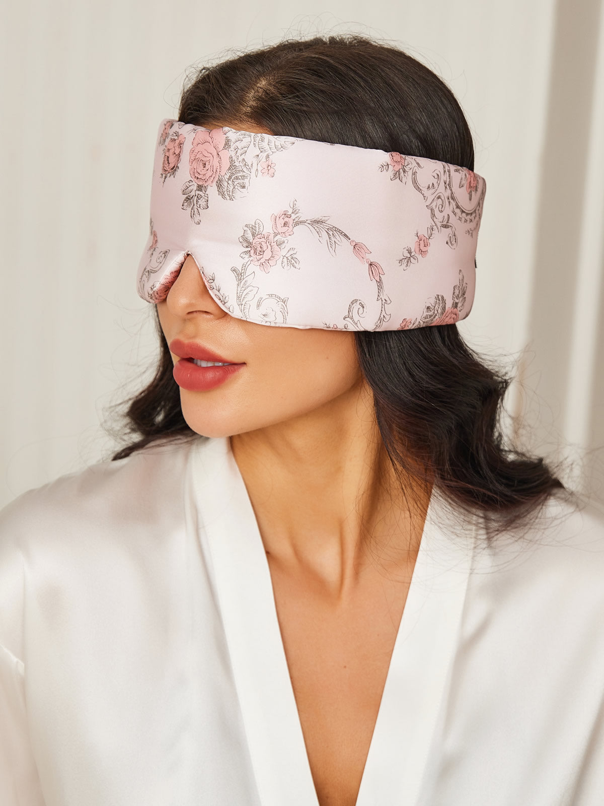 Elegant Silk Sleep Eye Mask with Floral Print - ZuZu