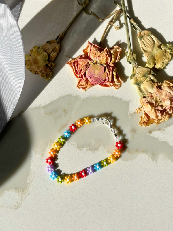 ZuZu Rainbow Daisy Bracelet